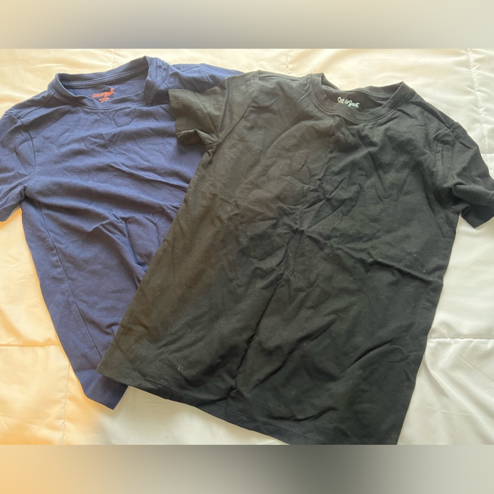 Cat & Jack cotton big boys short sleeve tee’s black and navy